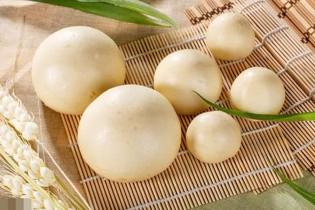 Đừng trữ bánh bao trong ngăn mát, làm theo cách này, bánh tươi không khô cứng lại để được lâu-1