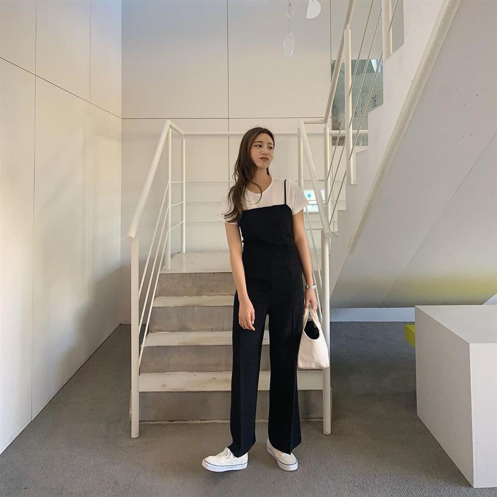 4 kiểu trang phục khiến mọi nhược điểm vóc dáng bị lu mờ, trông bạn như gầy đi vài kilogram khi diện-12