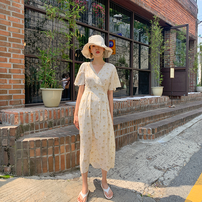 4 kiểu trang phục khiến mọi nhược điểm vóc dáng bị lu mờ, trông bạn như gầy đi vài kilogram khi diện-4