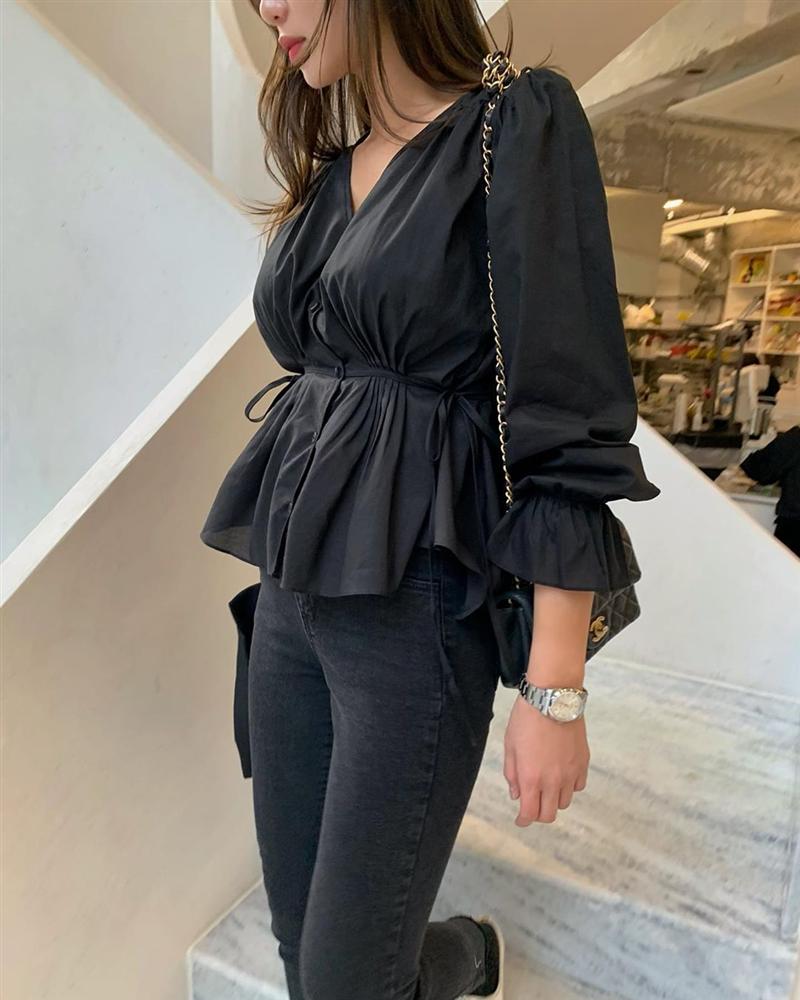 4 kiểu trang phục khiến mọi nhược điểm vóc dáng bị lu mờ, trông bạn như gầy đi vài kilogram khi diện-5