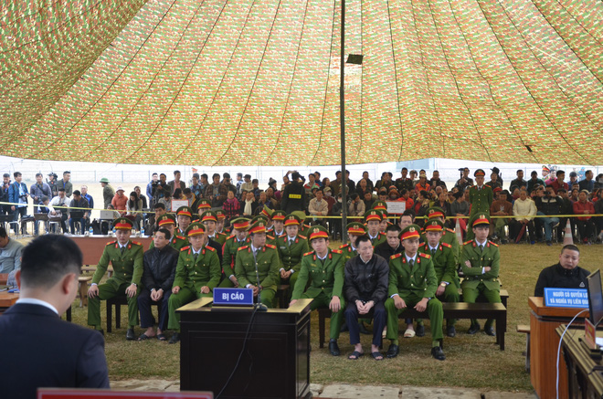 Luật sư giải thích lý do cha nữ sinh giao gà Cao Mỹ Duyên đề nghị không tử hình 6 đối tượng-2