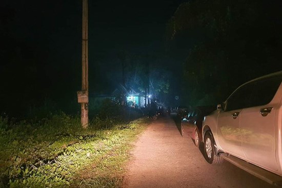 Mâu thuẫn trên bàn nhậu, anh trai dùng dao đâm chết em ruột