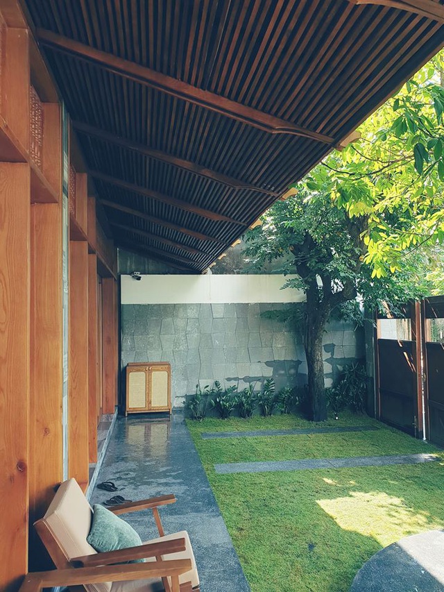 Gia đình trẻ ở Đà Nẵng làm vườn, nuôi cá trong biệt thự giữa phố-6