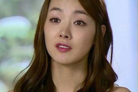 Thấy con khóc chồng không dỗ lại cằn nhằn