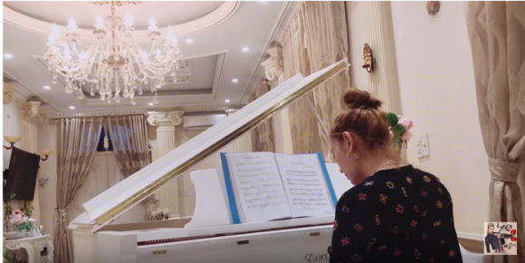 Ngắm biệt thự sang trọng của Nữ hoàng quảng cáo Minh Hằng, ai cũng sốc khi biết điều này-5