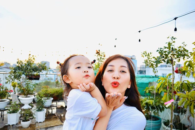 Mê mẩn khu vườn ngập tràn hoa lá của Khánh Thi, Duy Nam, Mai Ngọc-19