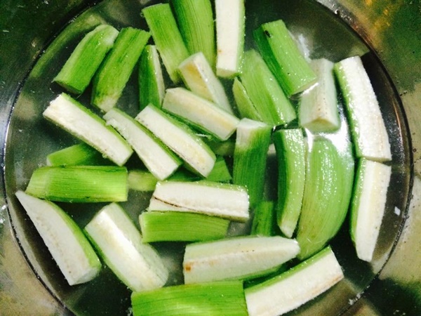 Mẹo giữ hoa quả tươi lâu không bị thâm sau khi gọt vỏ-6