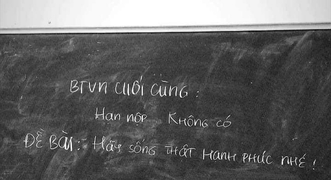 Bài tập về nhà lạ kỳ: Không có hạn nộp nhưng khiến học trò đồng loạt khóc thét Giải thế nào thầy ơi?-1