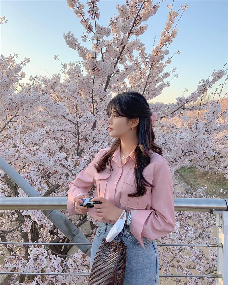 Theo các chuyên gia: Mùa Hè cứ diện trang phục mang 4 tông màu này thì ai cũng trẻ trung và hút ngàn like khi lên hình sống ảo-13