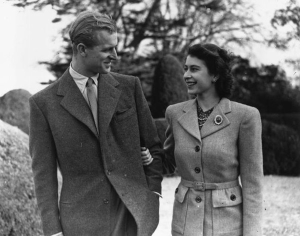 Chồng Nữ hoàng Anh mừng sinh nhật lần thứ 99 bằng bức ảnh ý nghĩa, chặng đường 72 năm bên nhau của cặp đôi khiến ai cũng ngưỡng mộ-3