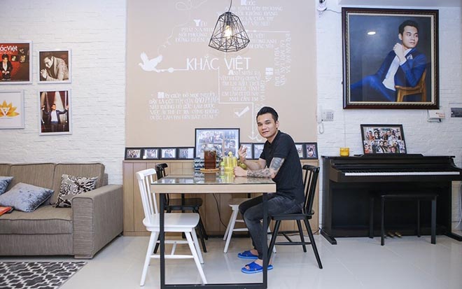 Khắc Việt: Bị đuổi khỏi sân khấu, làm nhân viên bán xăng đến cuộc sống nổi tiếng, giàu có-3