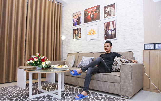 Khắc Việt: Bị đuổi khỏi sân khấu, làm nhân viên bán xăng đến cuộc sống nổi tiếng, giàu có-4