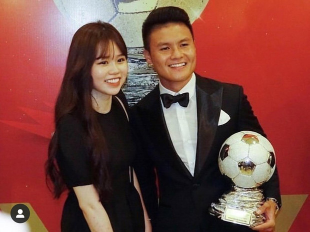 Quang Hải tặng hoa hồng khủng cho Huỳnh Anh kỷ niệm 1 tháng công khai hẹn hò, nhưng hình như có gì sai sai?-5