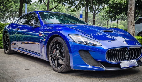 Khám phá siêu xe Maserati Levante Trofeo 14 tỷ của Minh nhựa vừa cập cảng Việt Nam-6