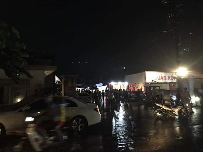 Hiện trường vụ sập nhà xưởng ở Vĩnh Phúc làm 3 người chết, 18 người bị thương-5