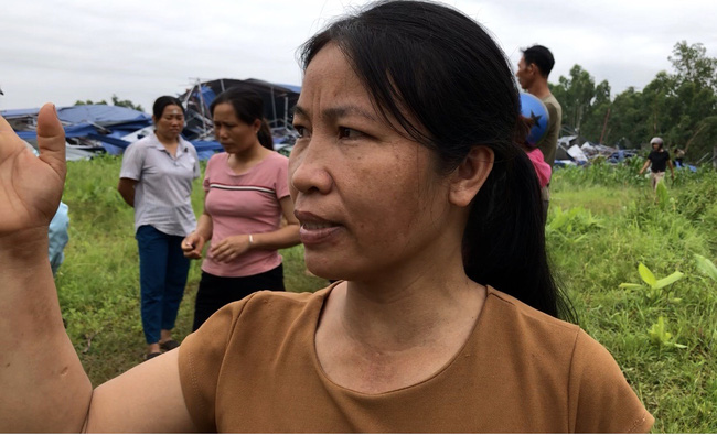 Tôi chỉ kịp chui xuống đống lá để cứu lấy mình, khi cơn lốc đi qua tôi đã nghĩ cả gia đình không còn ai sống sót-7