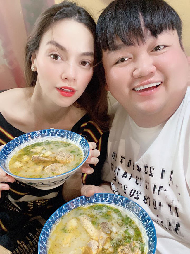 Hồ Ngọc Hà tiếp tục lộ diện sau thông tin mang thai đôi và sẽ giấu bụng bầu như thời Subeo?-1