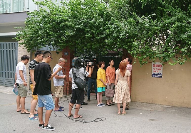Diễn viên Việt kiệt sức vì đóng phim dưới nắng nóng gay gắt-3