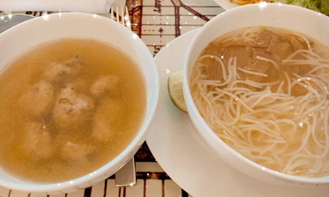 Ca sĩ Phương Linh ăn món bún có tên cực lạ nhưng trông thiếu hấp dẫn vì lý do này-5