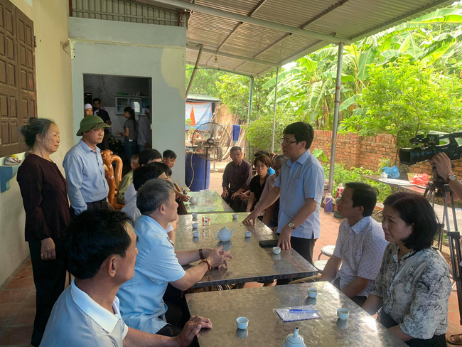 Nhói lòng đám tang không kèn trống của người công nhân nghèo thiệt mạng trong vụ lốc xoáy kinh hoàng ở Vĩnh Phúc-8