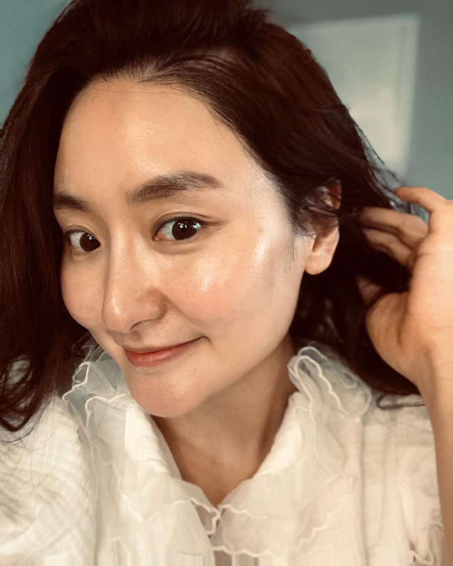 Theo bác sĩ: Chớ dại mà chăm da cả chục bước, một quy trình vài ba khâu thế này là đủ để da lên đời phơi phới-1