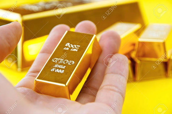 Giá vàng hôm nay 13/6: Nhiều nỗi lo ép vàng giảm giá-2