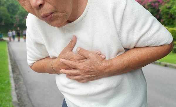 Ba điểm trên cơ thể giúp nhận biết phổi của bạn có đang kêu cứu-2