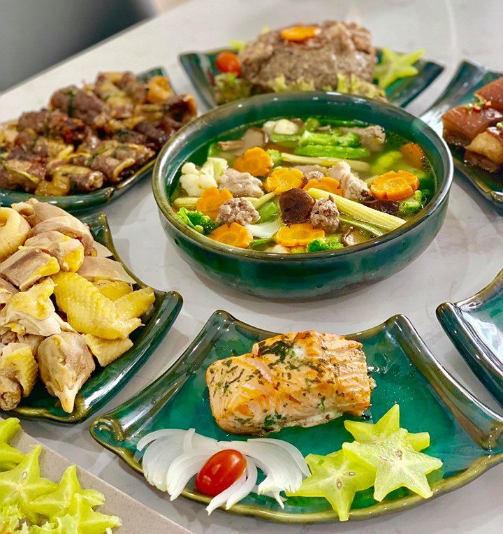 Vợ đảm khoe những mâm cơm đãi khách ngon tới nỗi dân mạng phải thốt lên đầu bếp phương nào?-6