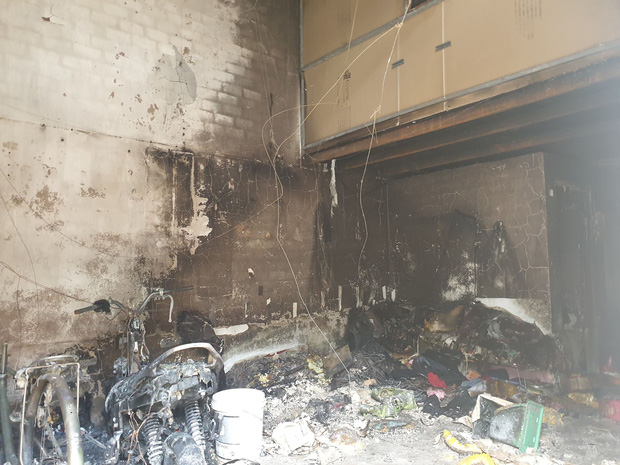 Ám ảnh lời kể hàng xóm trong vụ cháy phòng trọ nghi bị phóng hỏa khiến 3 cô cháu tử vong: Lửa lớn quá, họ không chạy ra được, dồn vào 1 góc-2