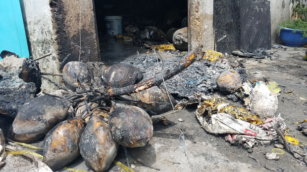 Ám ảnh lời kể hàng xóm trong vụ cháy phòng trọ nghi bị phóng hỏa khiến 3 cô cháu tử vong: Lửa lớn quá, họ không chạy ra được, dồn vào 1 góc-3