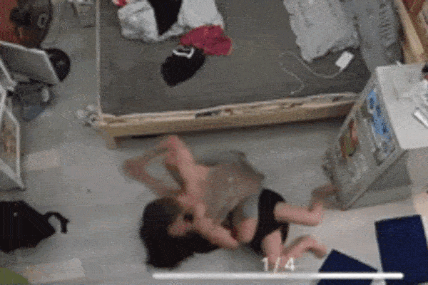 Cô gái bị thanh niên xăm trổ đánh đập suốt 2h đồng hồ: Anh ta chửi bới, nhục mạ tôi, bắt tôi quỳ xuống van xin-3