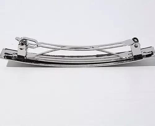 Vùng kín của con gái 8 tuổi liên tục chảy mủ, bốc mùi, bố mẹ choáng váng khi bác sĩ lấy ra thứ này bên trong-3