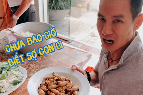 Trọng Tấn khoe cả mẹt bánh đúc to đùng tại nhà, mộc mạc vậy mà làm dân tình thích thú-6