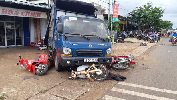 CLIP: Khoảnh khắc xe tải lao vào chợ làm 5 người chết, 5 người bị thương-8