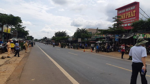 CLIP: Khoảnh khắc xe tải lao vào chợ làm 5 người chết, 5 người bị thương-10