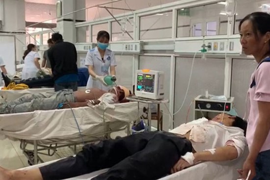 Xe tải lao vào chợ khiến 10 người thương vong ở Đắk Nông: Sức khoẻ các nạn nhân bị thương giờ ra sao?