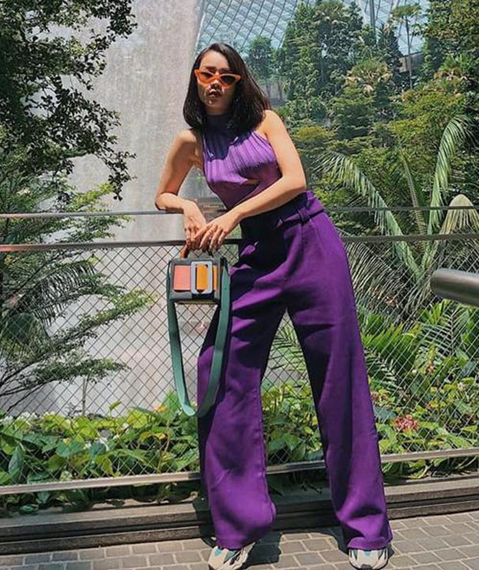 Hot nhất năm nay chính là trang phục màu tím nhưng để diện đẹp mà không sến thì các nàng cần tránh 3 sai lầm sau-4