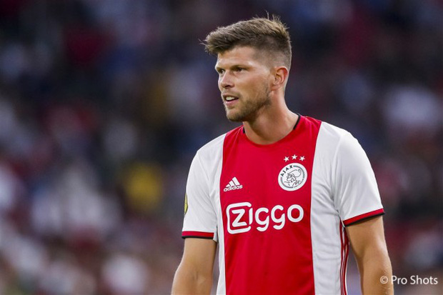 Văn Hậu bị phát hiện có hình xăm sau gáy nhờ tấm hình chụp vu vơ của CLB chủ quản-5