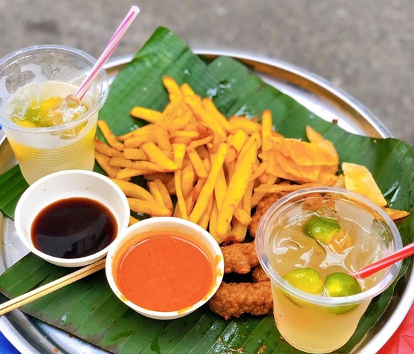 7 món ăn vặt đáng thử một lần quanh phố đi bộ Hà Nội-6