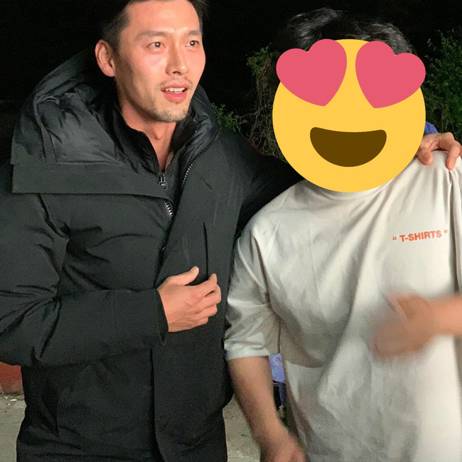 Lộ tạo hình của Hyun Bin trong phim mới: Râu quai nón bụi bặm nhưng vẫn rất đẹp trai-1