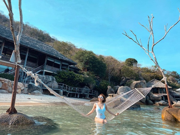 Hot girl Trâm Anh lần đầu đăng ảnh bikini nóng bỏng sau biến cố-3