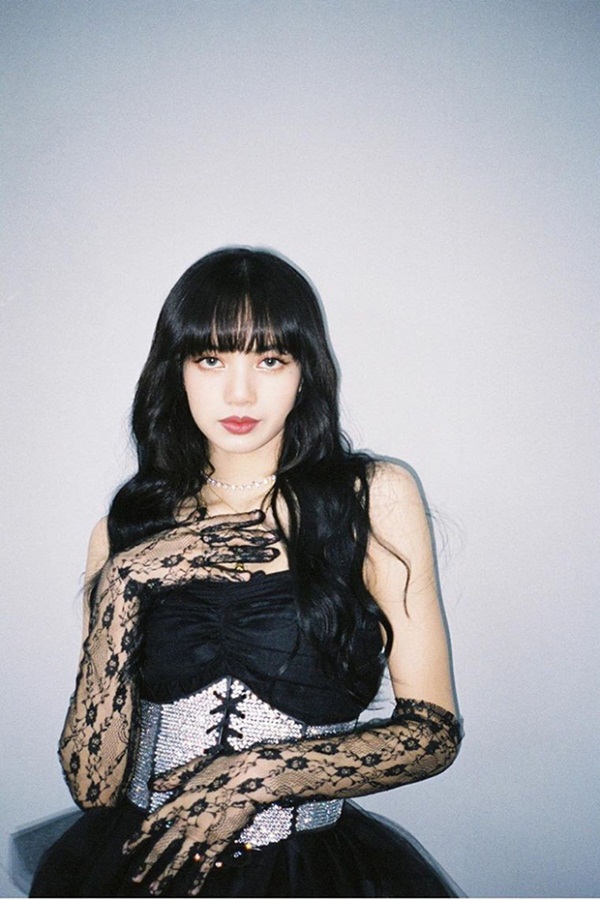 Dàn sao từ Hàn sang Việt đua nhau diện corset khoe eo thon ngực đầy, chiêm ngưỡng rồi chị em nào cũng muốn đu theo ngay-3