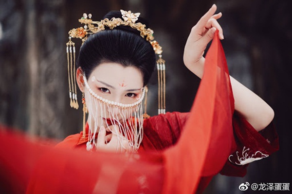 Mỹ nhân thê thảm nhất thời Bắc Tề: Chết bởi một nhát dao, phi tử đầu tiên trong lịch sử Trung Hoa bị Hoàng đế rút xương làm đàn tì bà-1