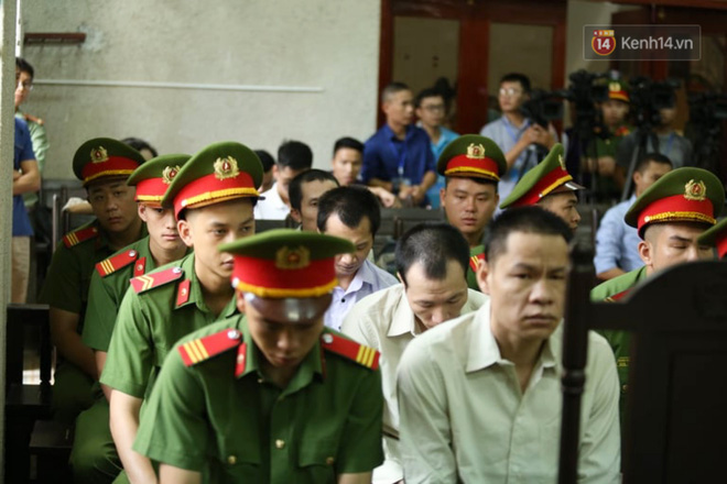 Hoãn phiên xử phúc thẩm mẹ nữ sinh giao gà và đồng phạm về tội buôn bán trái phép chất ma túy-3