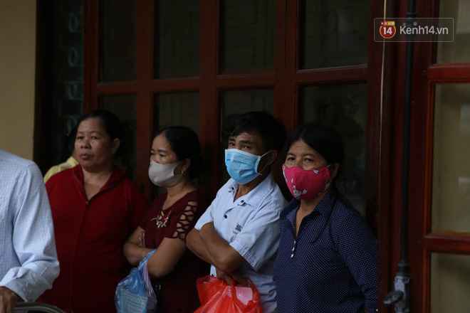 Hoãn phiên xử phúc thẩm mẹ nữ sinh giao gà và đồng phạm về tội buôn bán trái phép chất ma túy-16