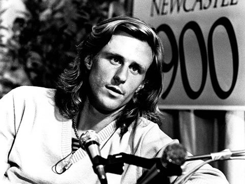 Góc khuất ngôi sao thể thao: Nghiện hút, nghiện bạo lực, tự tử...-2