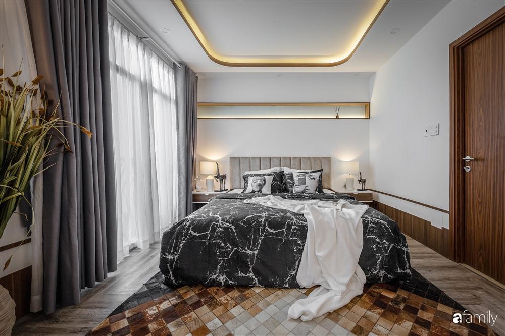 Nhà ống trong hẻm nhưng đẹp không khác gì resort cao cấp ở TP. HCM-14