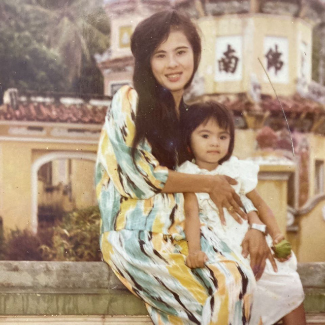 Vân Trang: Tôi hay nạt mẹ lắm làm mẹ buồn và khóc nhiều lần-2