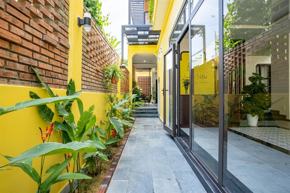 Căn villa giao thoa giữa hiện đại và hoài cổ tại Hội An-2