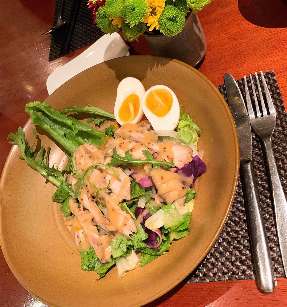 Sinh xong nhìn vẫn như đang bầu bé nữa, Lê Phương lội ngược dòng giảm liền 30kg, khoe ảnh mới khiến fan kinh ngạc-8